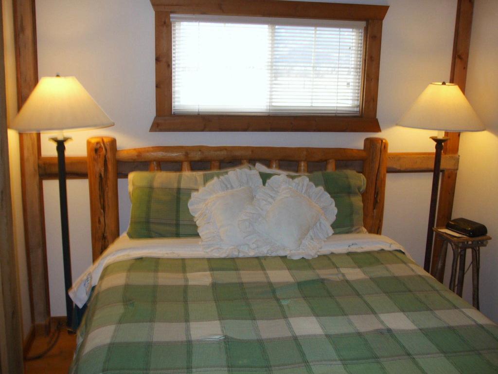 Swan Valley Hansen Guest Ranch חדר תמונה