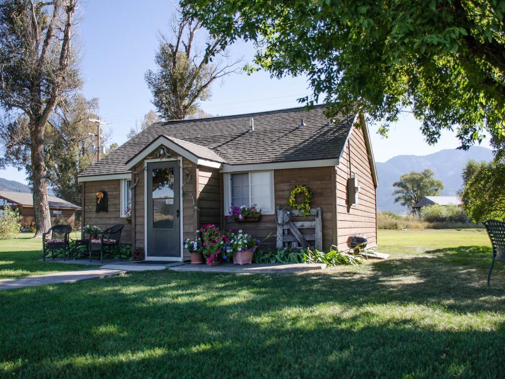 Swan Valley Hansen Guest Ranch חדר תמונה