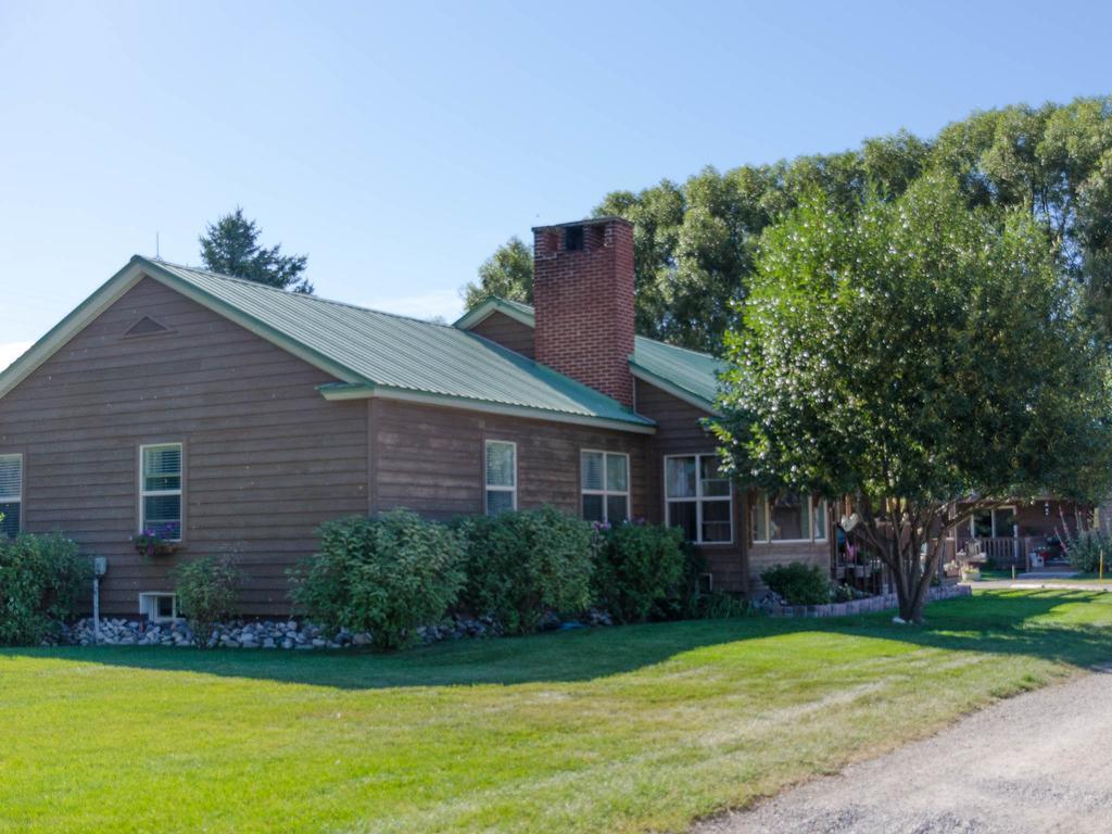 Swan Valley Hansen Guest Ranch מראה חיצוני תמונה
