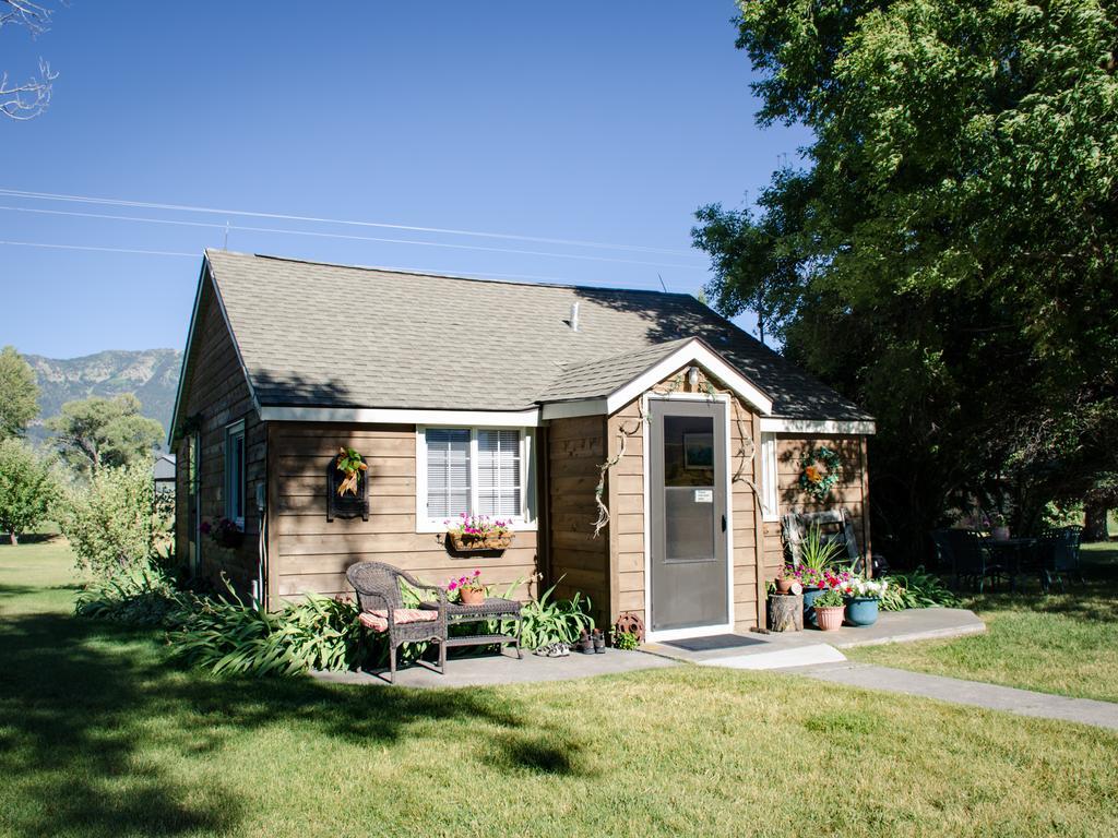 Swan Valley Hansen Guest Ranch מראה חיצוני תמונה